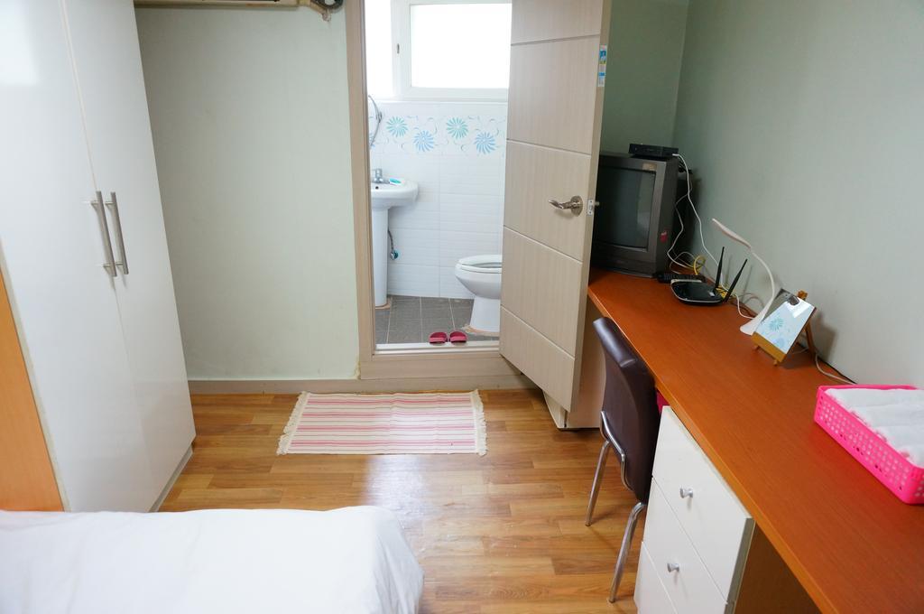 Hostel Wow Seul Zewnętrze zdjęcie